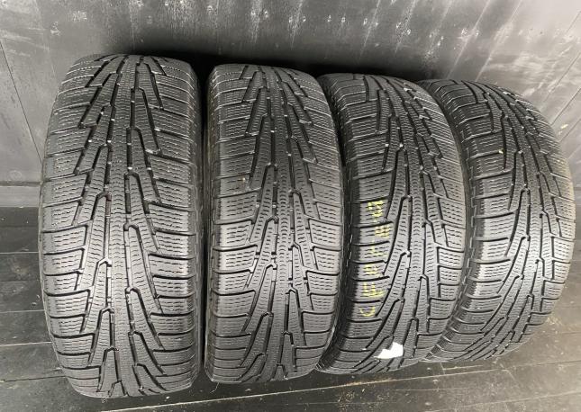 Nokian Tyres Hakkapeliitta R 235/60 R18