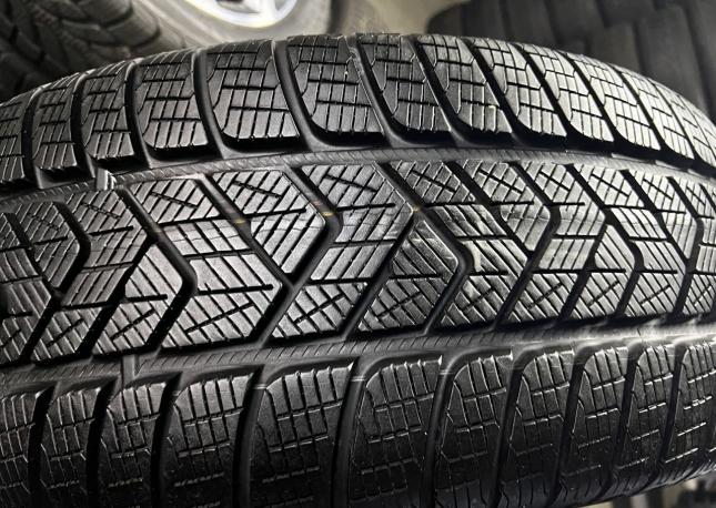 Pirelli Scorpion Winter 255/45 R20