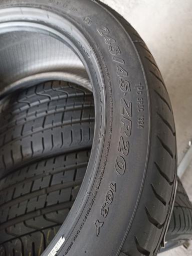 Pirelli P Zero Corsa 275/40 R20 и 245/45 R20