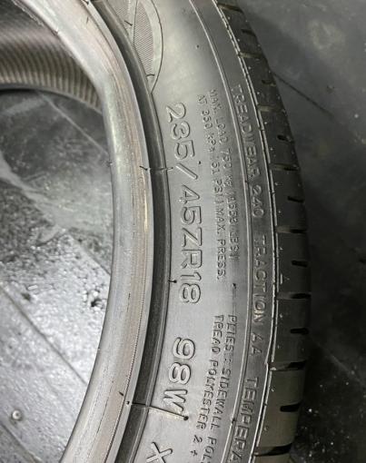 Nankang AS-1 235/45 R18