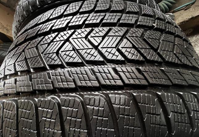 Pirelli Scorpion Winter 285/40 R21