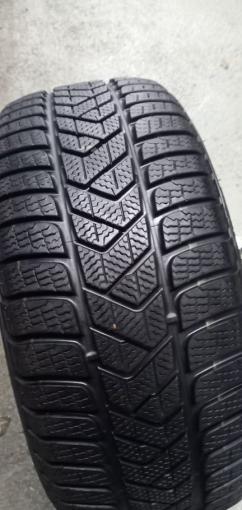 Pirelli Winter Sottozero 3 225/40 R18 92V