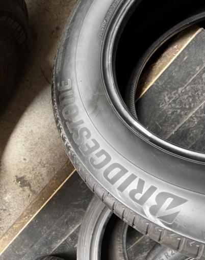 Bridgestone Alenza 001 285/60 R18