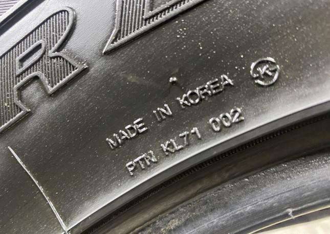 Kumho Road Venture M/T KL71 265/70 R17