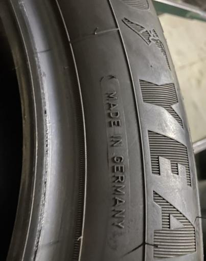 Goodyear EfficientGrip Performance 225/55 R17