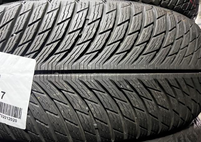 Michelin Pilot Alpin 5 235/55 R17