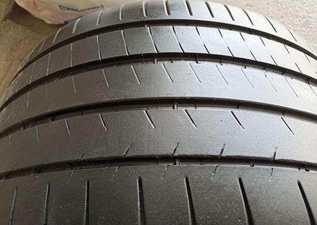 Michelin Pilot Super Sport 305/30 R20