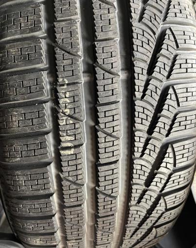 Pirelli Winter Sottozero II 255/45 R19 100V