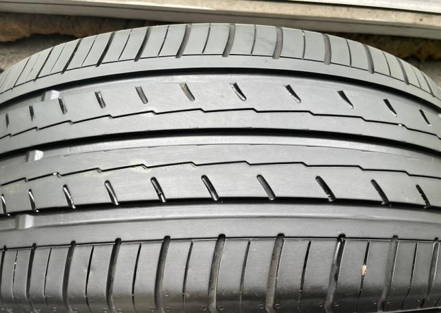 Yokohama Bluearth ES32 215/45 R17 91V