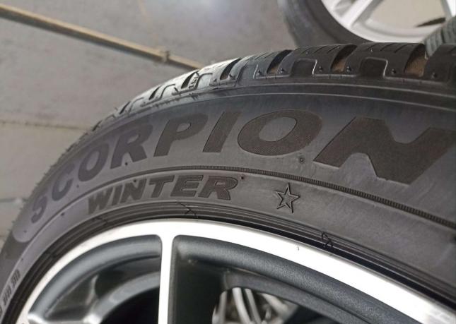 Pirelli Scorpion Winter 255/45 R20 и 285/40 R20