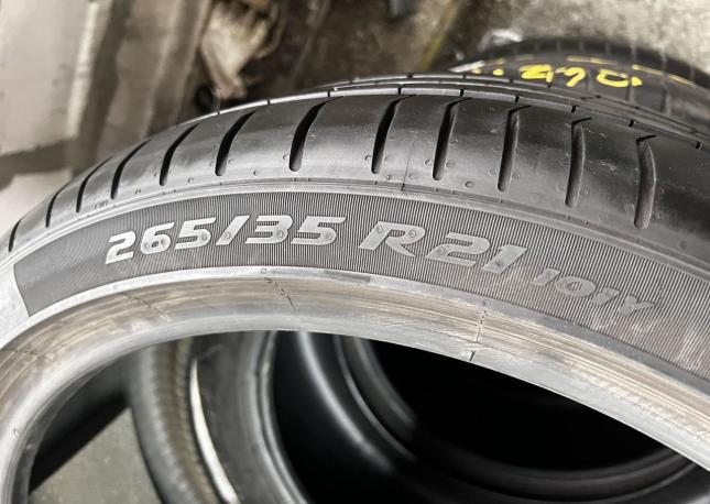 Pirelli P Zero II 265/35 R21