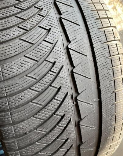 Michelin Pilot Alpin PA4 245/35 R20 и 275/30 R20 W