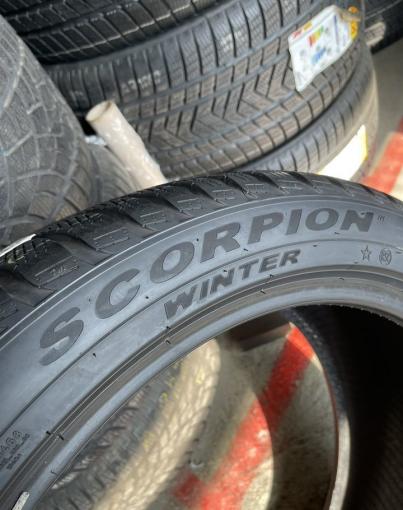 Pirelli Scorpion Winter RFT 275/40 R21 107V