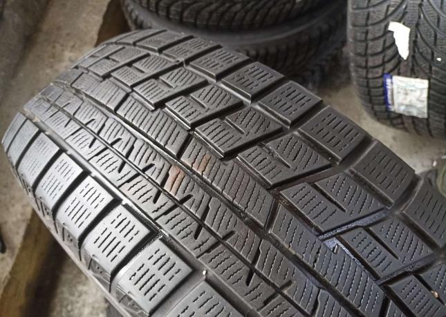 Yokohama Ice Guard IG60 215/65 R16