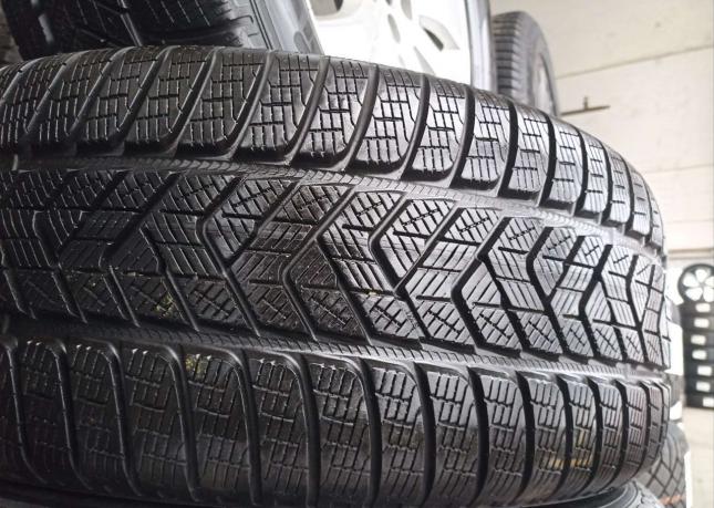 Pirelli Scorpion Winter 255/60 R18