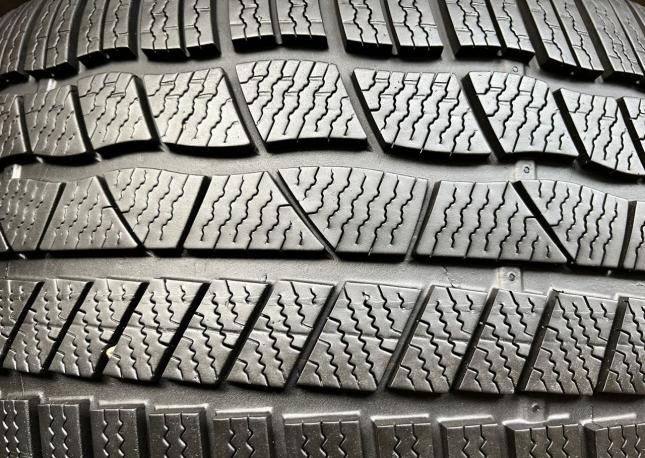 Continental ContiWinterContact TS 830 285/45 R20