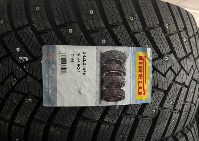 Pirelli Ice Zero 2 285/40 R21