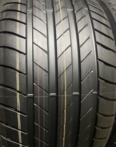 Bridgestone Turanza T005 245/40 R18 93H