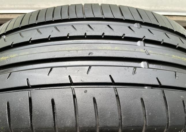 Dunlop SP Sport Maxx 050+ 215/55 R17 94Y