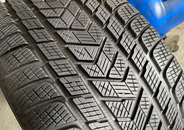 Pirelli Scorpion Winter 275/45 R20 110V