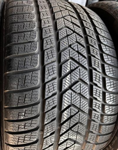 Pirelli Winter Sottozero 3 315/30 R21