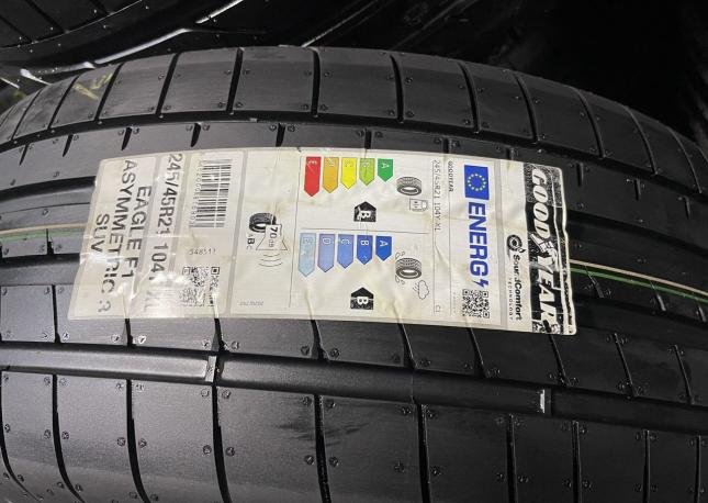 Goodyear Eagle F1 Asymmetric 3 245/45 R21 104Y