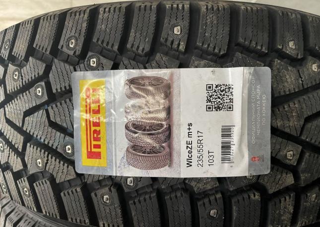 Pirelli Ice Zero SUV 235/55 R17