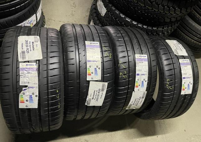 Michelin Pilot Sport 4 S 265/30 R20 94Y