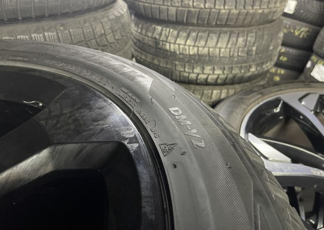 Bridgestone Blizzak DM-V2 275/50 R20 113S