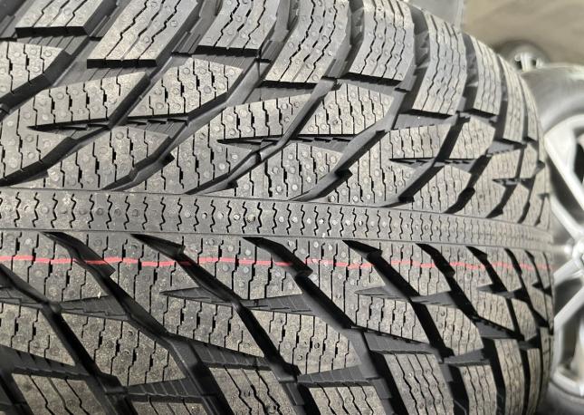 Nokian Tyres Hakkapeliitta R3 SUV 275/50 R21 113R