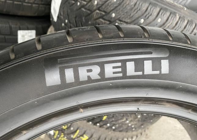 Pirelli P Zero PZ4 235/50 R20 104Y