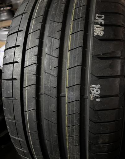 Pirelli P Zero PZ4 285/40 R21