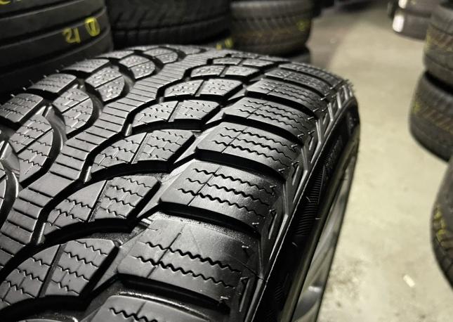 Bridgestone Blizzak LM-32 245/45 R19 102V