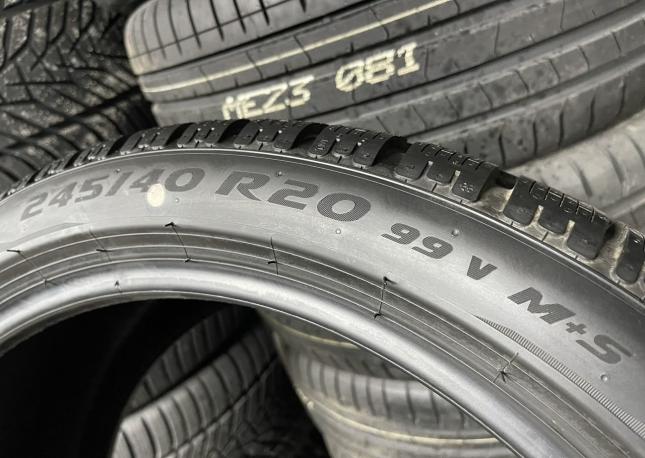 Pirelli P Zero Winter 245/40 R20 99V