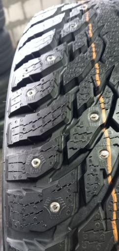 Nokian Tyres Hakkapeliitta 9 SUV 235/65 R17 108T