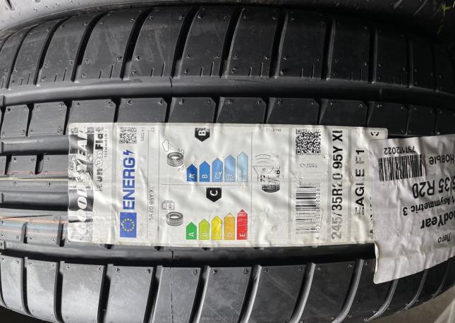 Goodyear Eagle F1 Asymmetric 3 245/35 R20 и 275/30 R20 97Y