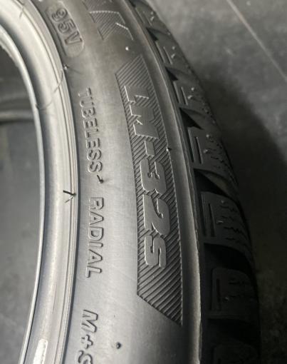 Bridgestone Blizzak LM-32C 235/40 R18