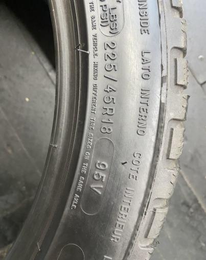 Michelin Pilot Alpin PA4 225/45 R18