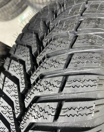 Vredestein SnowTrac 3 145/70 R13