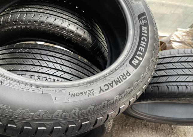 Michelin Primacy Tour A/S 275/50 R21 113Y