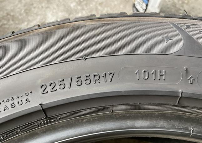 Michelin X-Ice XI3 225/55 R17 101H