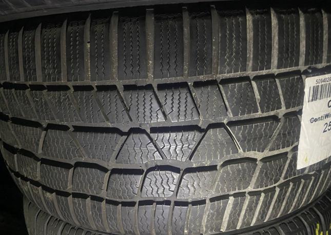 Continental ContiWinterContact TS 830 P 255/40 R18