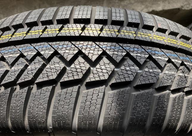 Continental ContiWinterContact TS 850 P 235/70 R18 110V