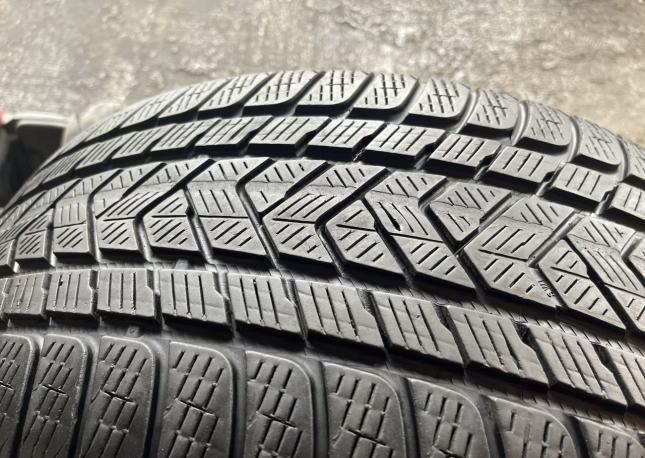 Pirelli Scorpion Winter 285/40 R21 109V