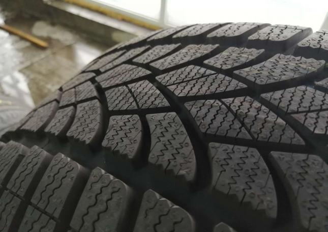 Dunlop SP Winter Sport 3D 255/35 R20