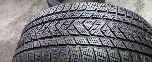 Pirelli Scorpion Winter 285/40 R21 109V