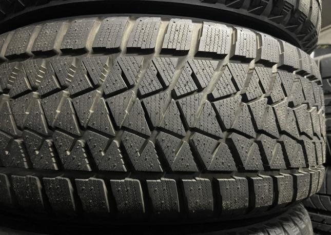 Bridgestone Blizzak DM-V2 275/50 R20 113S