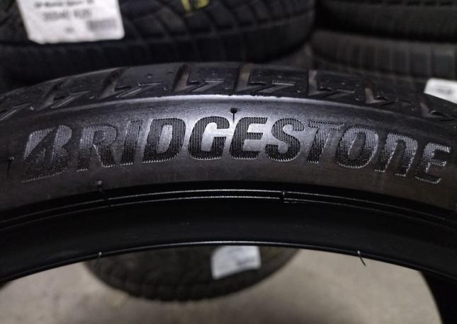 Bridgestone Turanza T005 225/35 R19 88Y