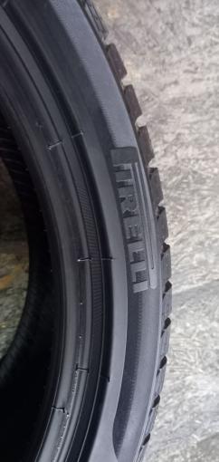 Pirelli Winter Sottozero 3 275/35 R21 103W