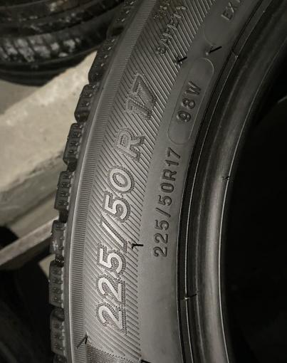 Michelin CrossClimate+ 225/50 R17